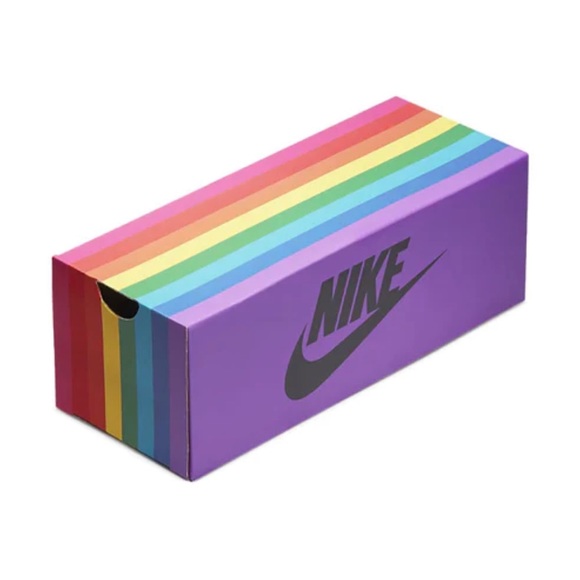 🔥Host Pick🔥 BNIB Nike Offcourt Slides Sandals With Pride Box - Picture 4 of 5